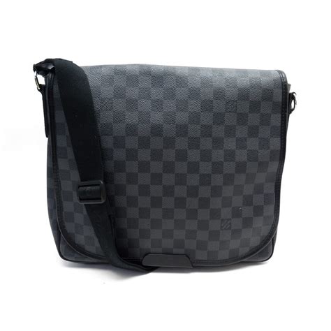 sacoche supreme louis vuitton|sac Louis Vuitton soldes.